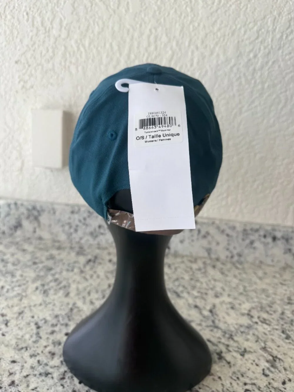 NEW MOUNTAIN HARDWEAR MOM HAT CAP Retro Gorpcore Women's Adjustable Casual
